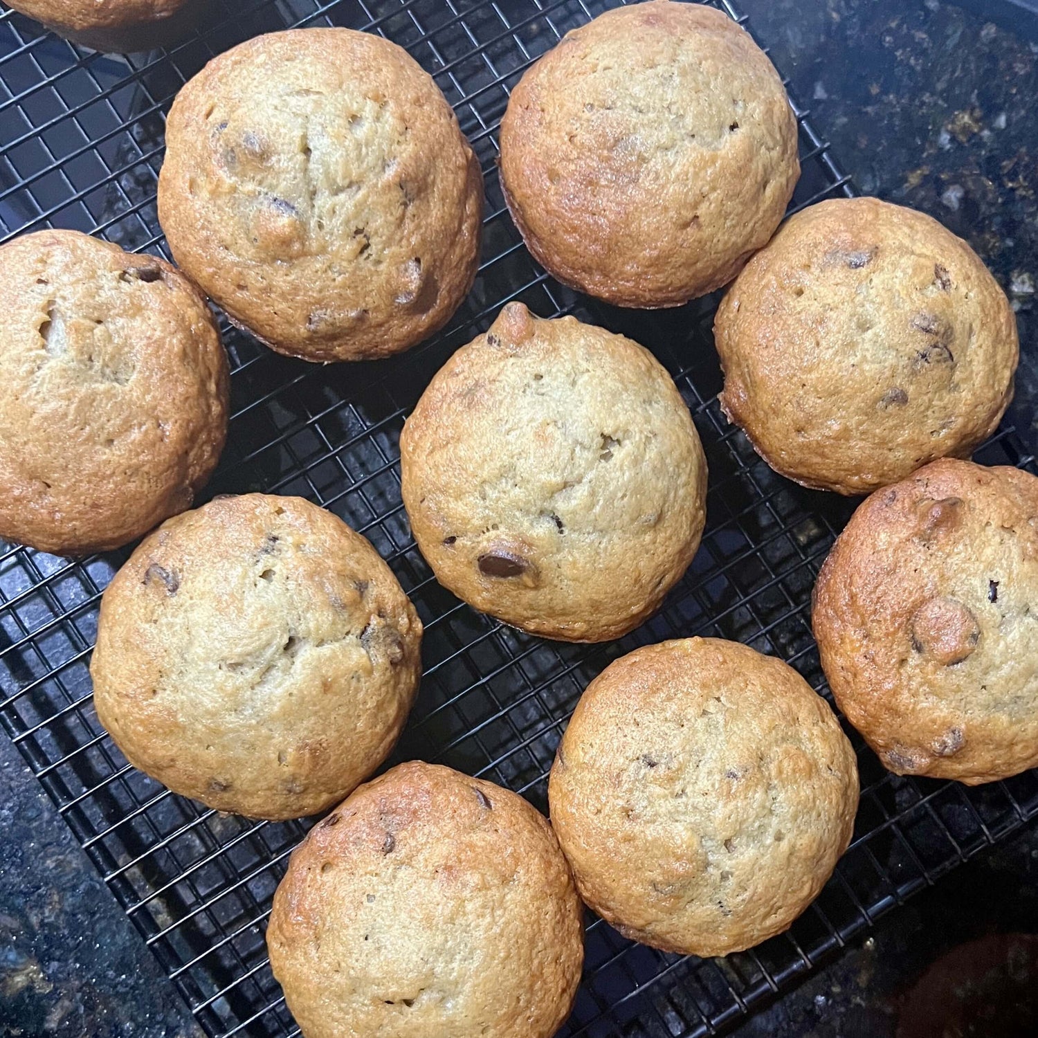 Home Life - Perfect Banana Chocolate Chip Muffins