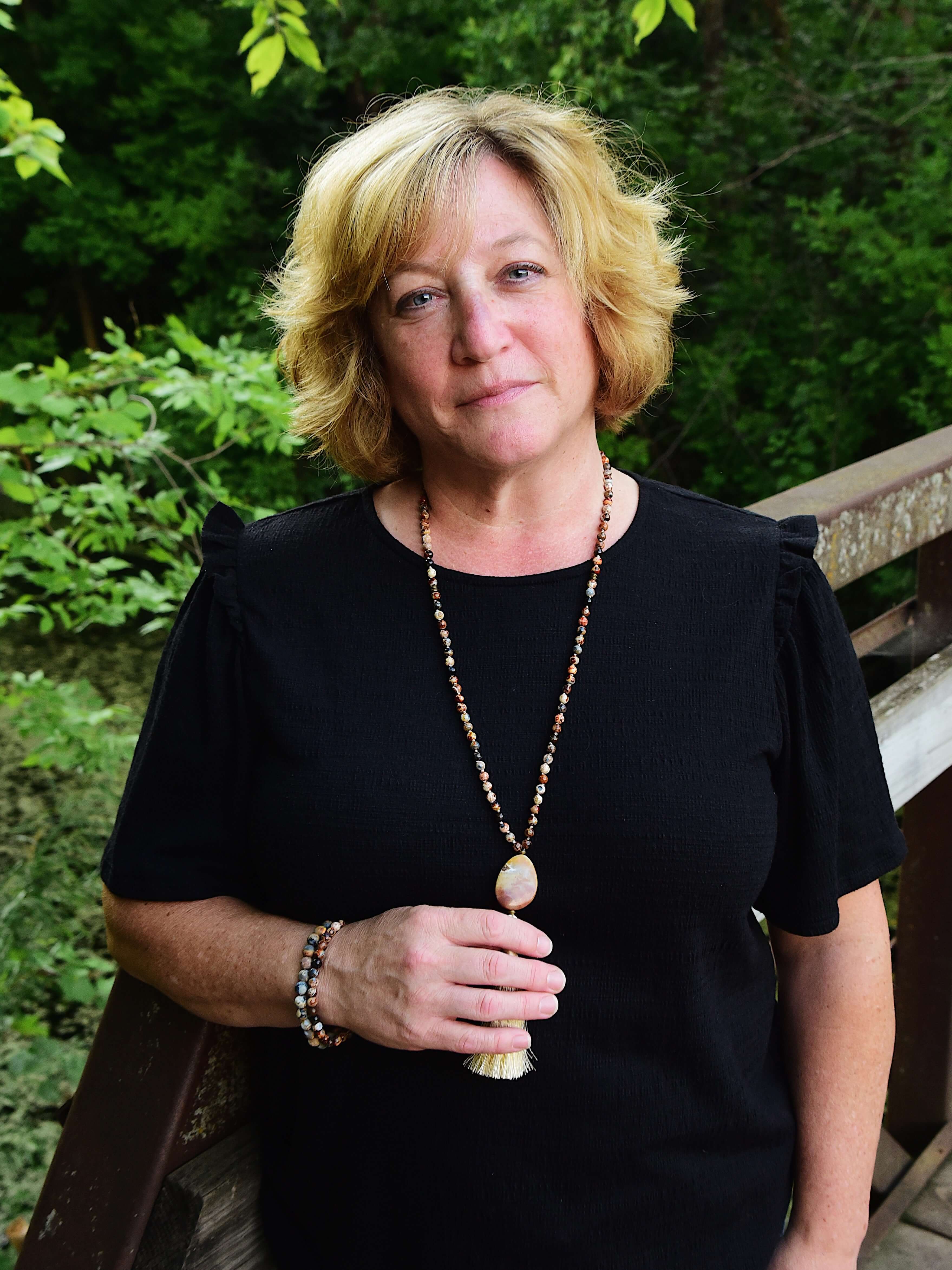 Ancient Cellar Black Agate Mala This mala is made with high-quality Ancient Cellar Agate & Amazonite stones which provide grounding, calmness and strength to its wearer.