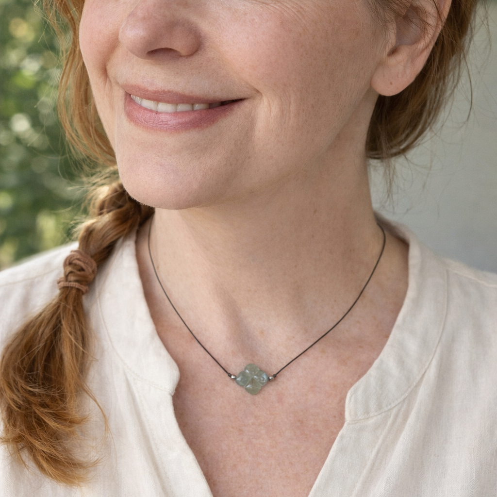 Fluorite Four Leaf Clover Necklace – Natural Fluorite Gemstone Lucky Charm Necklace