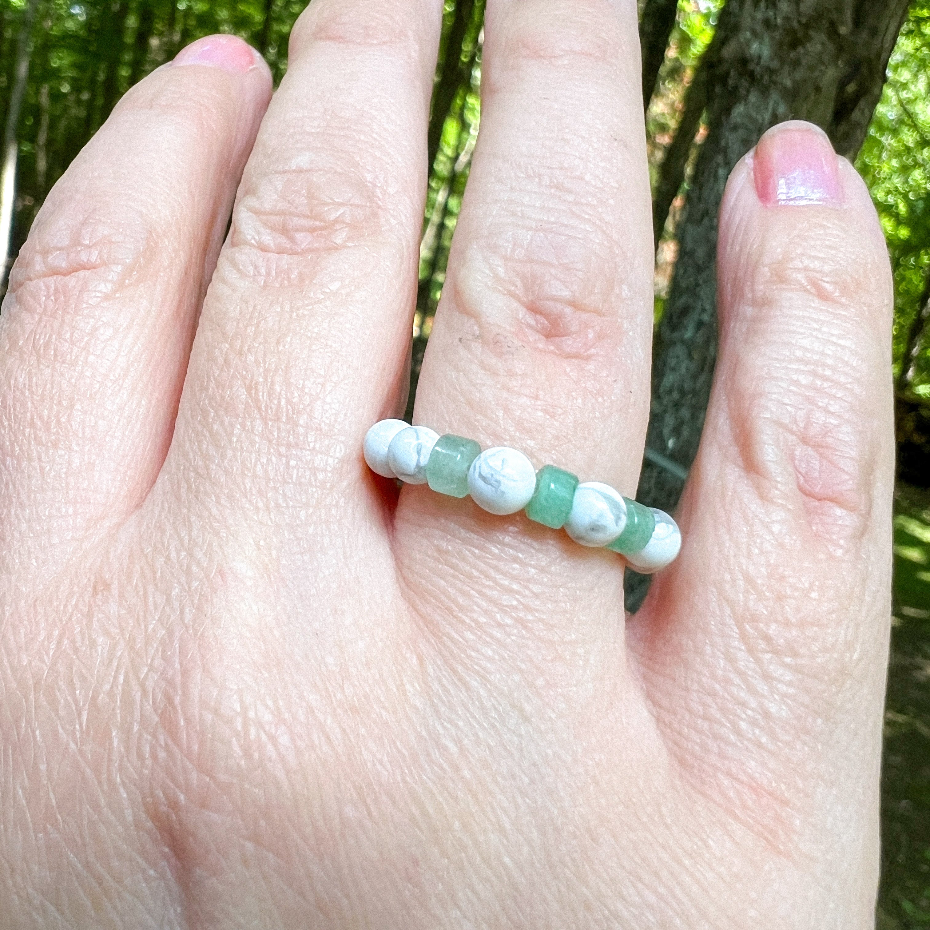 Howlite and Aventurine Ring