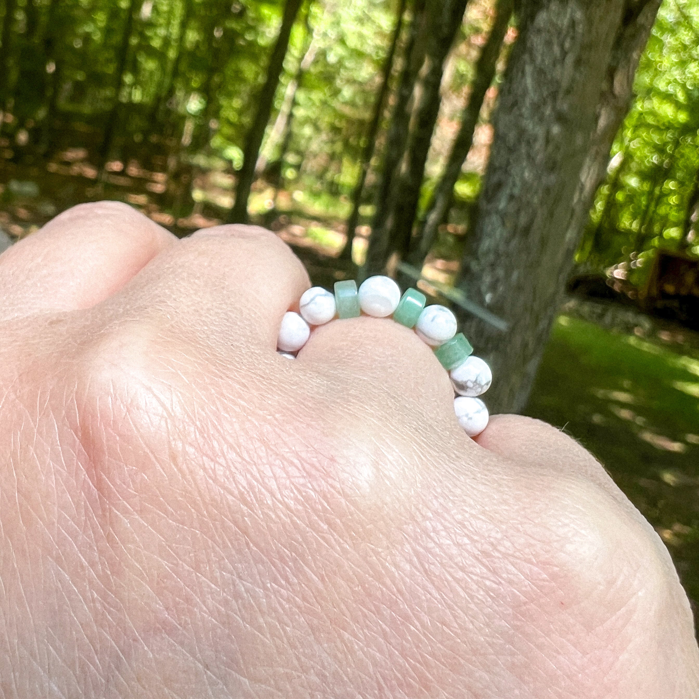 Howlite and Aventurine Ring