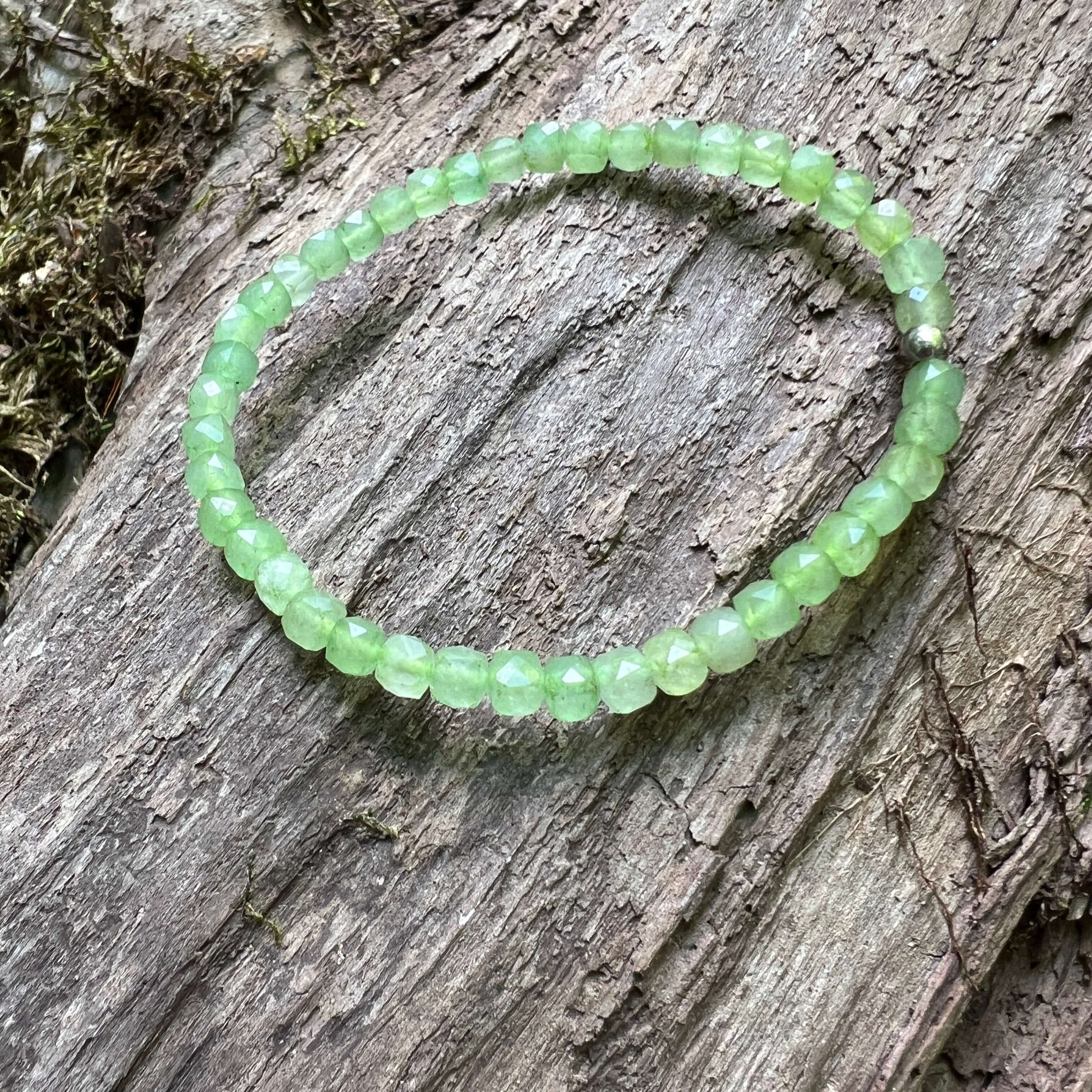 Russian Jade Cube Bracelet - Subtle Radiance Collection