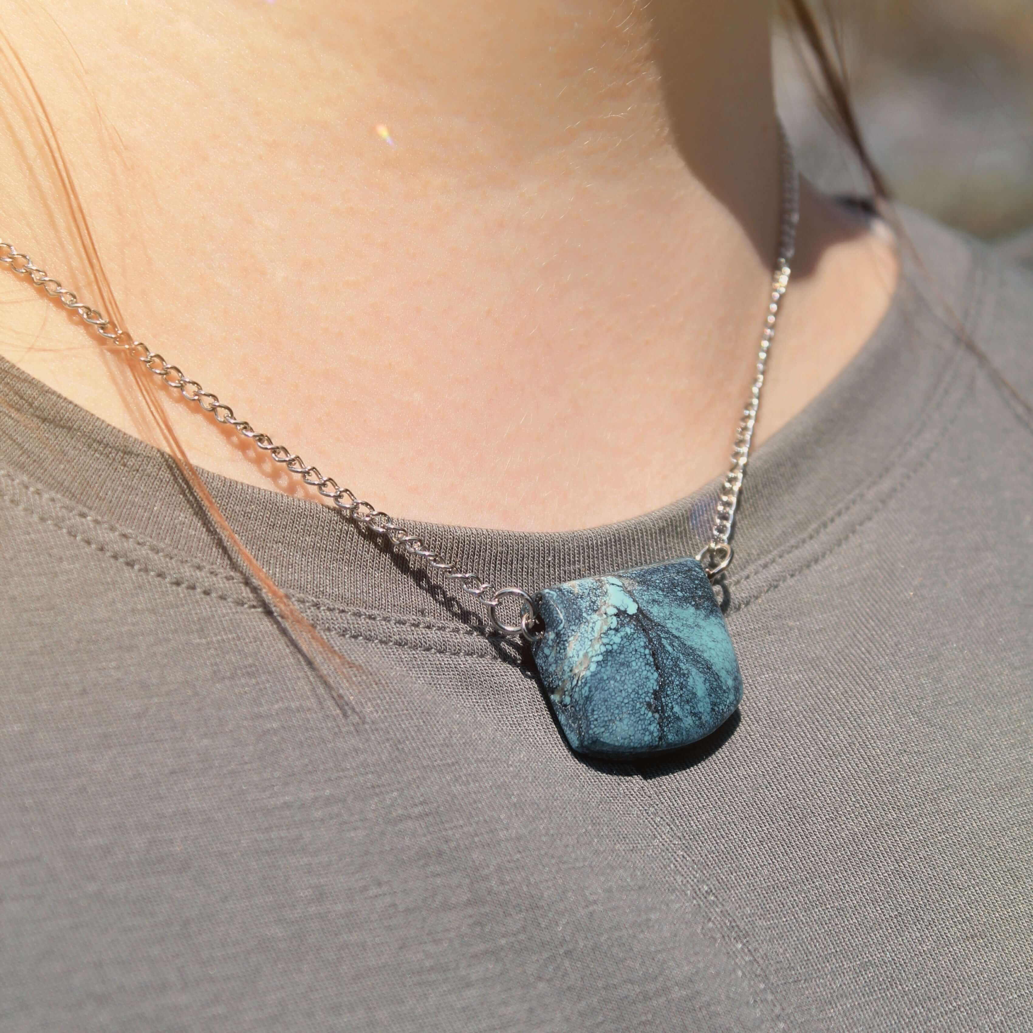 Turquoise Pendant Necklace This necklace is made with high-quality Turquoise gemstones which bring peace and alignment to the wearer. Zodiac Sign: Sagittarius. Chakras: Heart & Throat. Handmade with authentic crystals & gemstones in Minneapolis, MN.