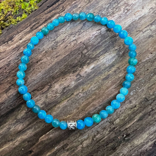 Apatite Bead Bracelet This bracelet is made with high-quality Apatite stones which bring clarity to the wearer. Zodiac Signs: Gemini and Libra. Chakra: Third Eye and Throat. Handmade with authentic crystals and gemstones in Minneapolis, MN.
