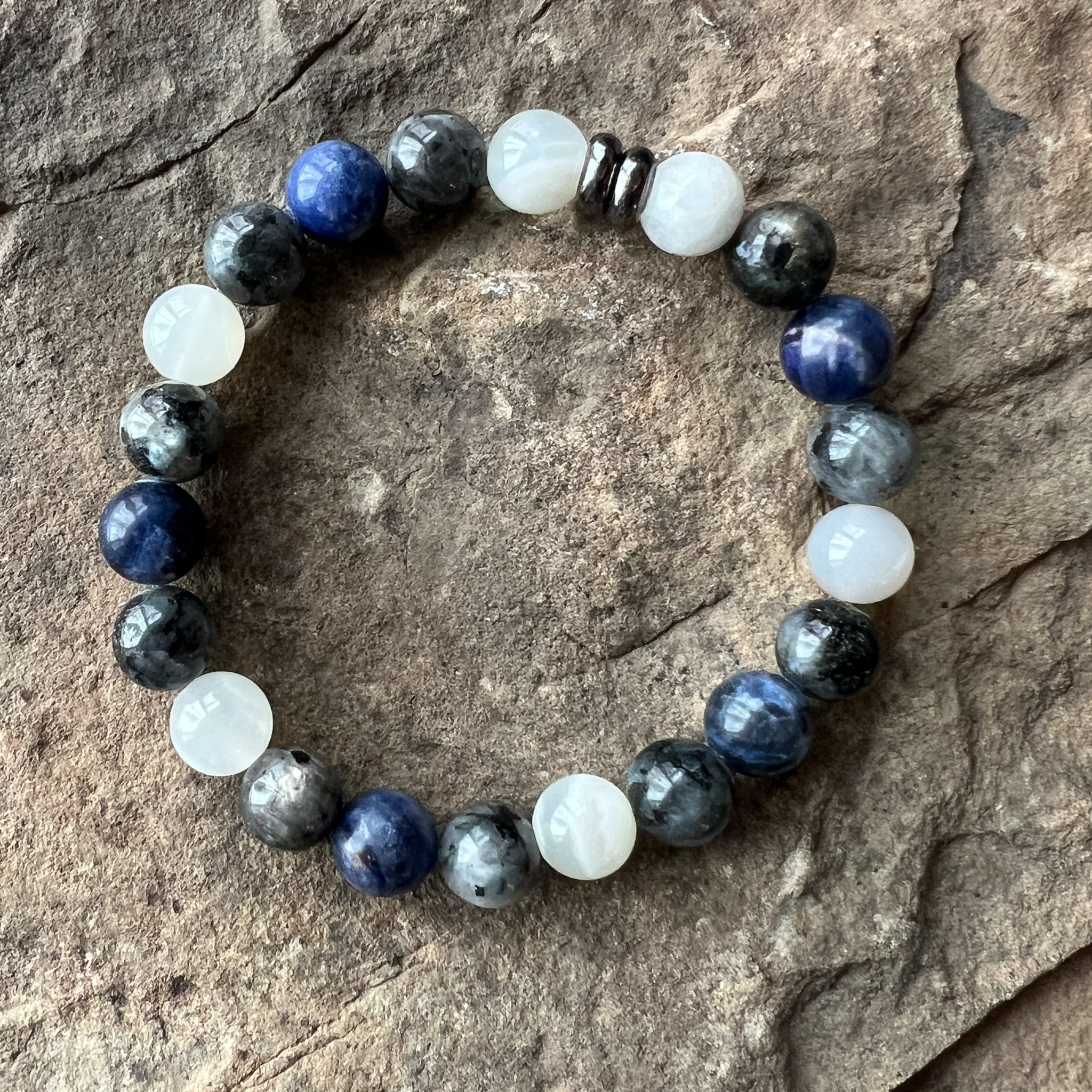 Connection & Harmony Vibes -Sodalite, Rainbow Moonstone & Larvikite