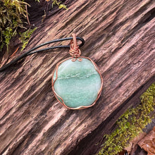 Load image into Gallery viewer, Back side of pawprint aventurine necklace
