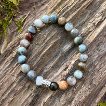 Load image into Gallery viewer, Eagle Eye Bracelet
