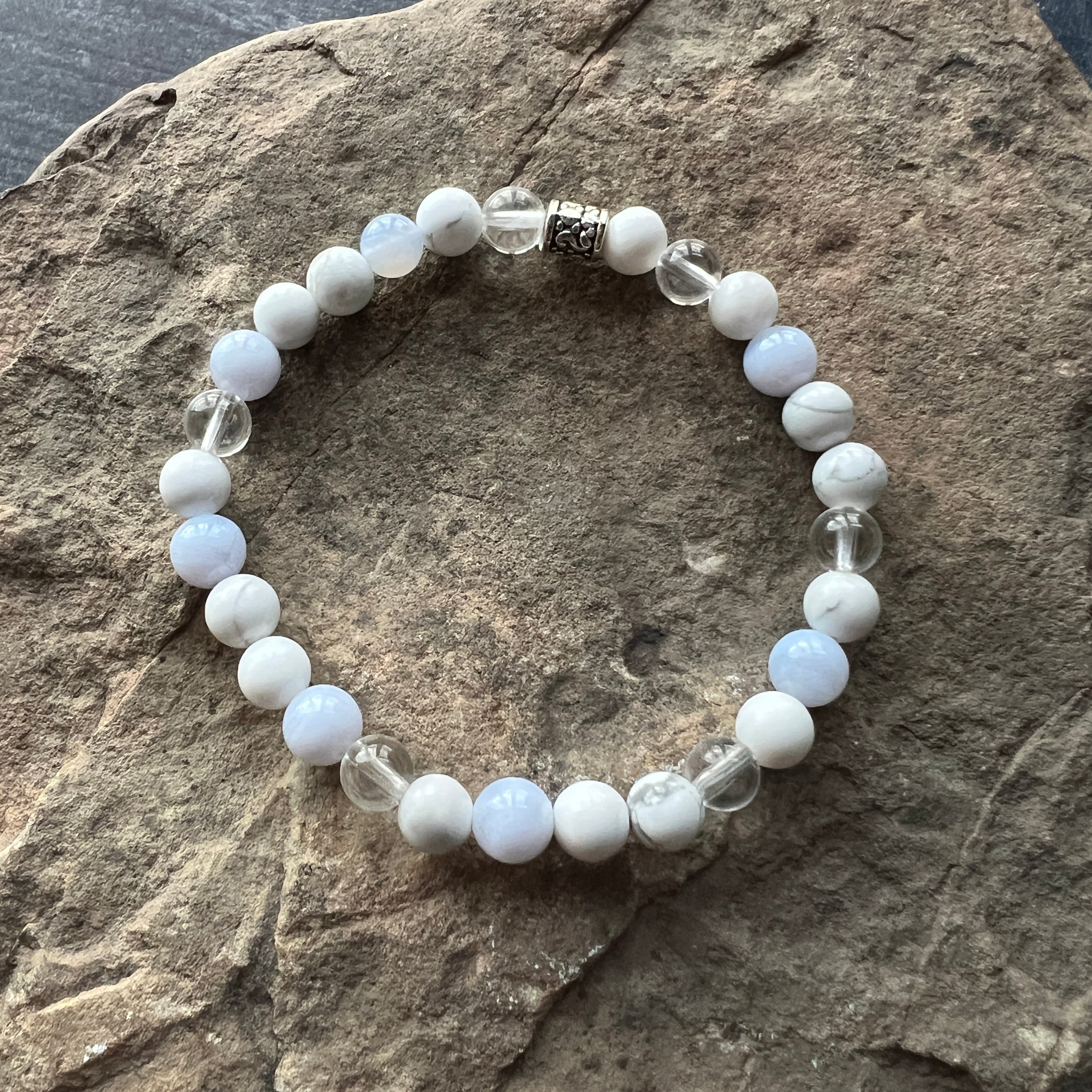 Winter Morning Bracelet – Natural Howlite, Blue Lace Agate & Clear Quartz Bracelet