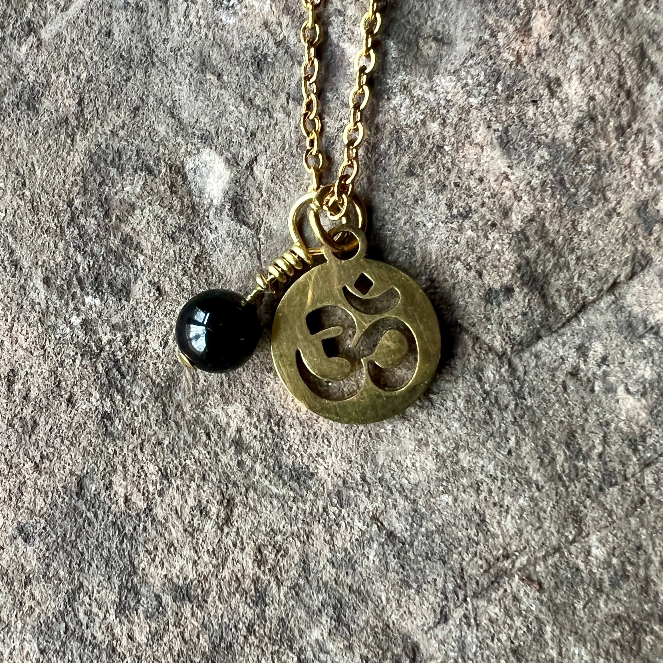 Om Vibes - Inner Harmony Necklace