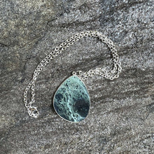 Load image into Gallery viewer, Kambaba Jasper Slice Necklace
