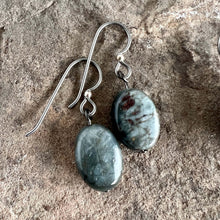 Load image into Gallery viewer, Cat&#39;s Eye Earrings
