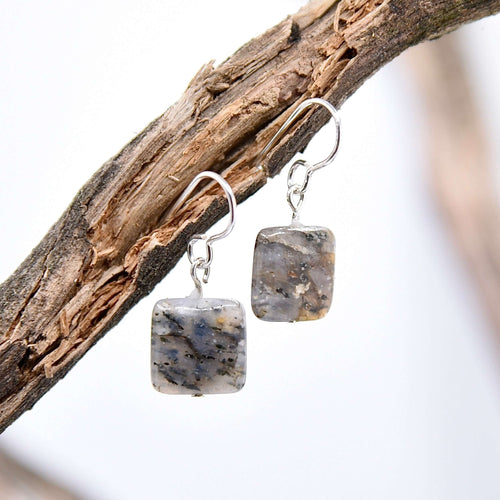 Moss Agate Earrings These earrings are made with high-quality Moss Agate gemstones which bring abundance and grounding energy to the wearer. Moss Agate is strongly connected with nature. It refreshes your soul and enables you to see the beauty around you.