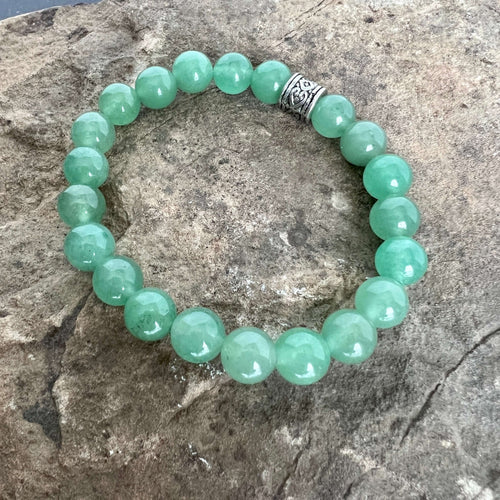 Green Aventurine Bead Bracelet This bracelet is made with high-quality Green Aventurine stones which bring comfort and protection to the wearer. Zodiac Signs: Virgo and Taurus. Chakra: Heart. Handmade with authentic crystals and gemstones in Minneapolis,